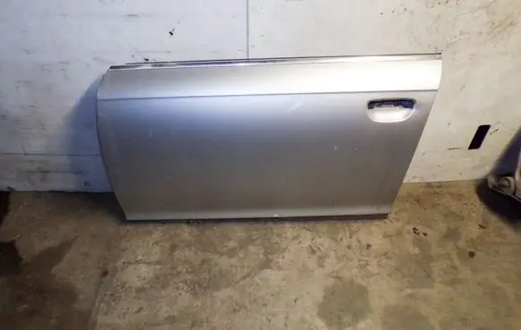 Audi A6 S6 C6 4F Front door