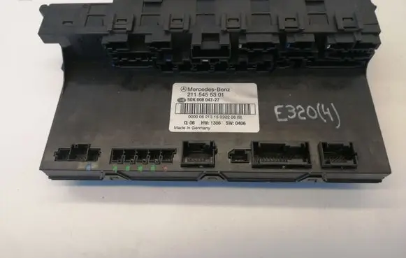 Mercedes-Benz E W211 SAM control unit 2115455301