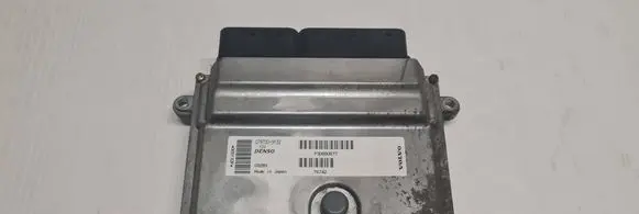 Volvo S40 Engine control unit/module P30650677 T6742 0797009132