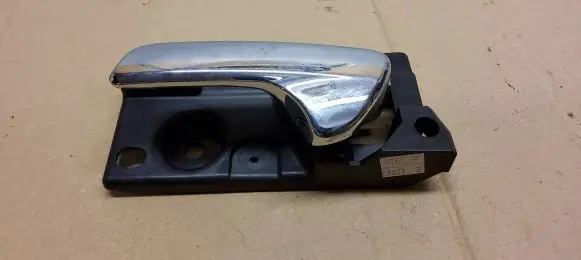 Jeep Grand Cherokee Front door interior handle 921266