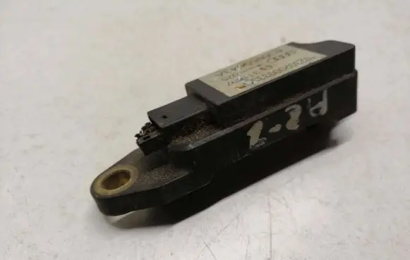 Audi A8 S8 D2 4D Airbag deployment crash/impact sensor 4D0959643A 02302000333G 311997