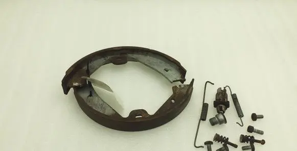 Porsche Cayenne (92A) Handbrake/parking brake pads 