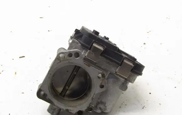 Audi A4 S4 B9 Throttle body valve 03F133062C