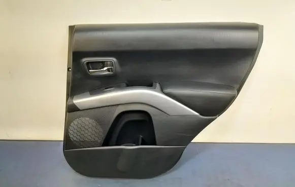 Citroen C-Crosser Door card panel trim set 