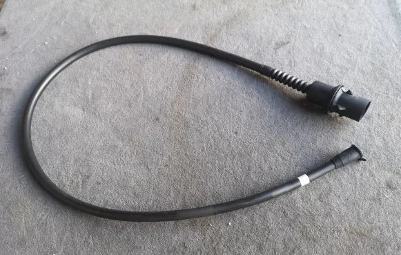 BMW 4 F32 F33 Water drain line hose 7286005 11884410 5410