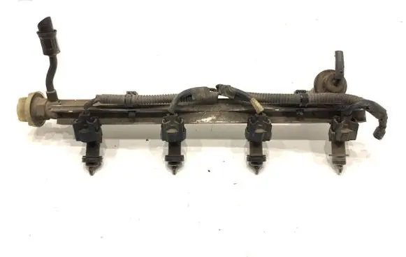 Fuel main line pipe