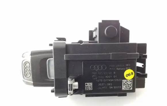 Audi A4 S4 B8 8K Ignition lock 8K0909131B