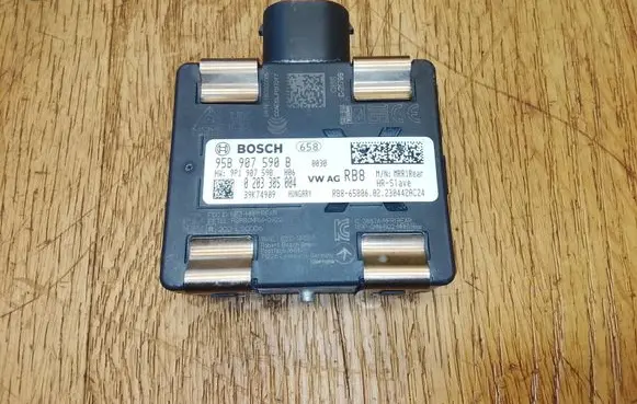 Porsche Macan (95B) Blind spot module 95B907590B