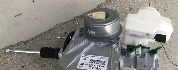 Volkswagen PASSAT B9 Brake booster 3WA614105AQ