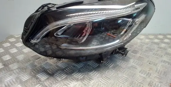 Mercedes-Benz B W246 W242 Headlight/headlamp A2469062601