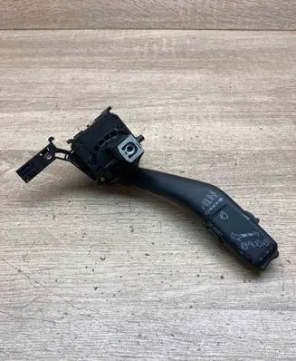 Volkswagen Touran I Wiper control stalk 1K0953519J