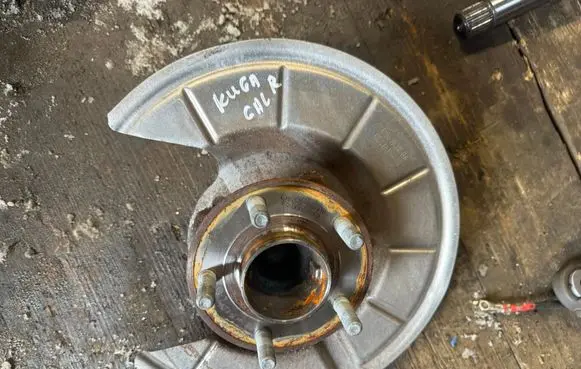 Ford Kuga III Rear wheel hub JX612K316BA