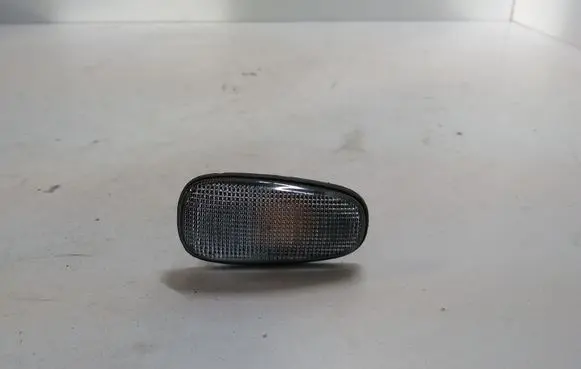 Opel Astra G Front fender indicator light 10364604