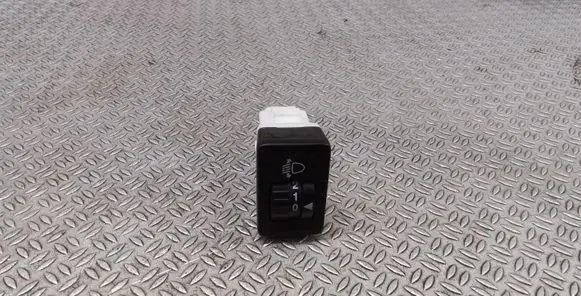 Suzuki SX4 Headlight level height control switch