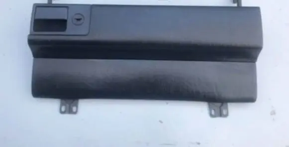 Mercedes-Benz E W124 Glove box lid/cover 