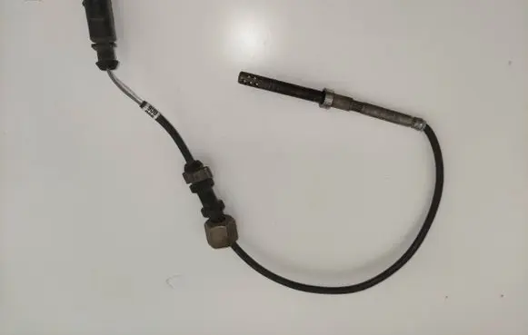 Audi A6 S6 C6 4F Exhaust gas temperature sensor VWAGATS200 466200141 HE1EPIOBG