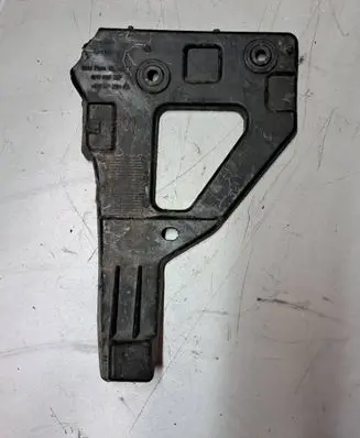 Audi A6 S6 C6 4F Front bumper mounting bracket 4F0807227 13672