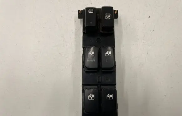 Hyundai Santa Fe Electric window control switch 371490
