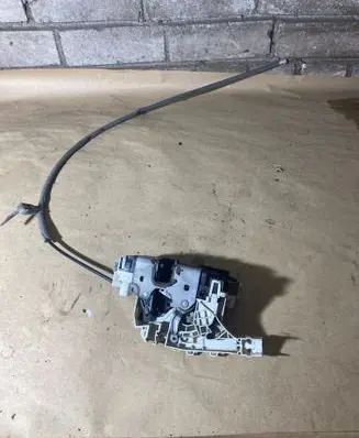 Volkswagen Crafter Sliding door lock A9067304335 ZGS002
