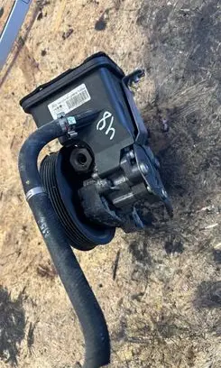BMW 5 E60 E61 Power steering pump