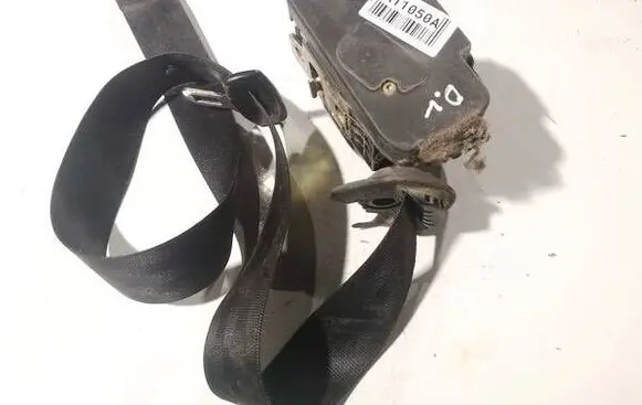 Volkswagen PASSAT B5 Front seatbelt 