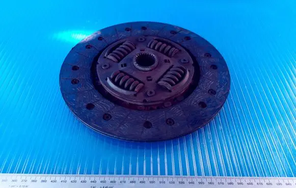 Volkswagen Crafter Clutch pressure plate 03L141032 03L141032F