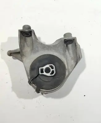 Opel Antara Engine mount bracket X00762A
