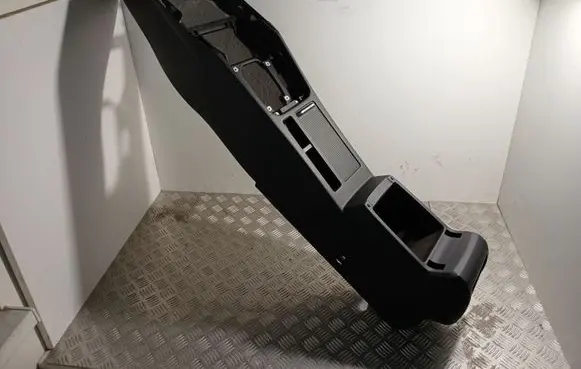 Volkswagen PASSAT B8 Center console 3G0857100