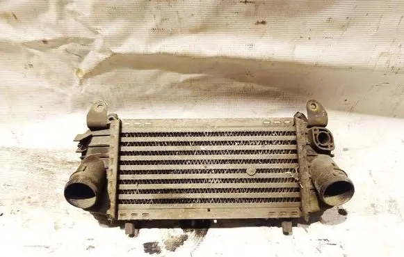 Audi A2 Intercooler radiator 8Z0145805B