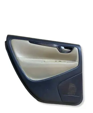 Volvo XC70 Rear door card panel trim 09193296 39999588 04022004