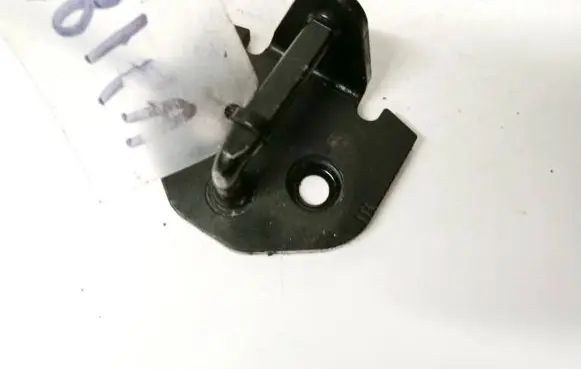 Volvo V50 Front door lock loop/hook striker 30699045