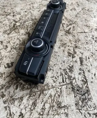 BMW X6 E71 Climate control unit 921997301
