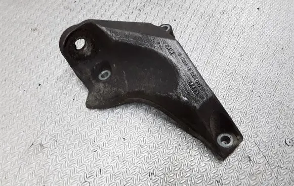 Audi A8 S8 D2 4D Gearbox mounting bracket 4D0399113L