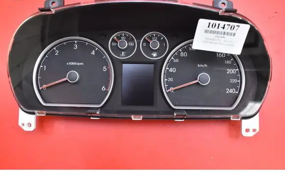 Hyundai i30 Speedometer (instrument cluster) 940332R200