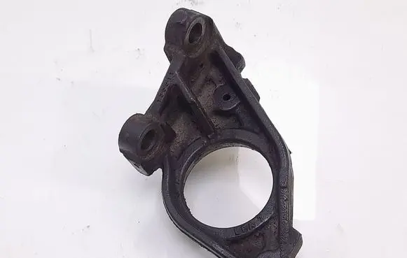 Renault Trafic II (X83) Engine mounting bracket 133511