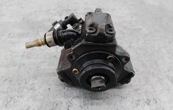 Fuel injection high pressure pump