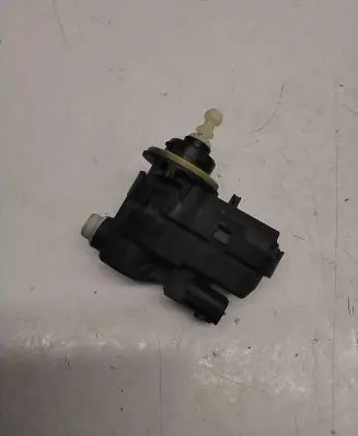 Peugeot 508 Headlight level adjustment motor 90005925