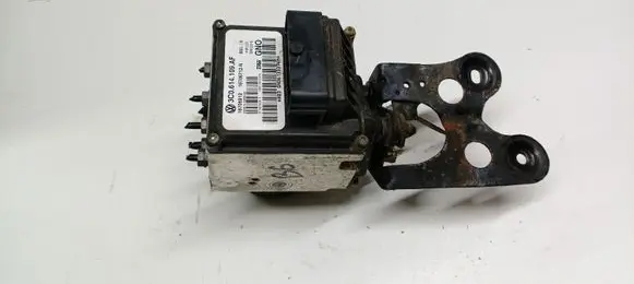 Volkswagen PASSAT B6 ABS Pump 3C0614109AF 16705912 16705712N