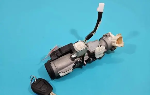 Isuzu D-Max Ignition lock 8982931540 IMPRK1362547
