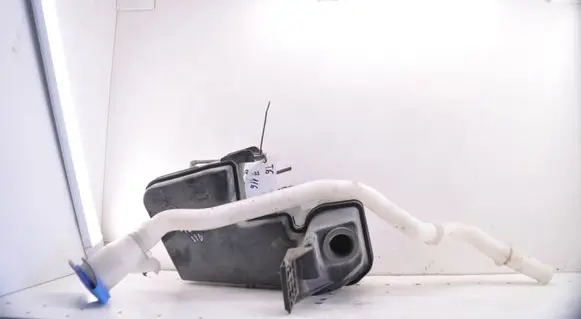 Volkswagen Transporter - Caravelle T6 Windshield washer fluid reservoir/tank 7E0955453A