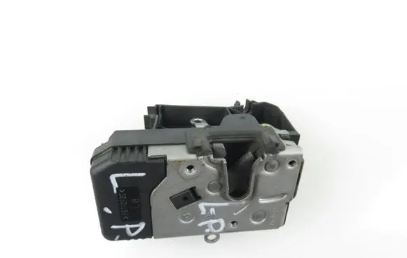 Opel Vivaro Front door lock 91166242 7700311807
