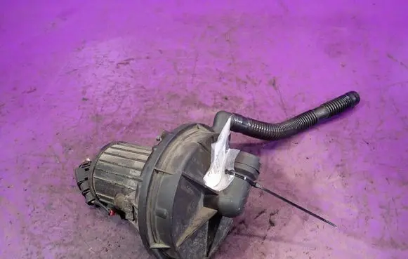 Skoda Octavia Mk2 (1Z) Secondary air pump 