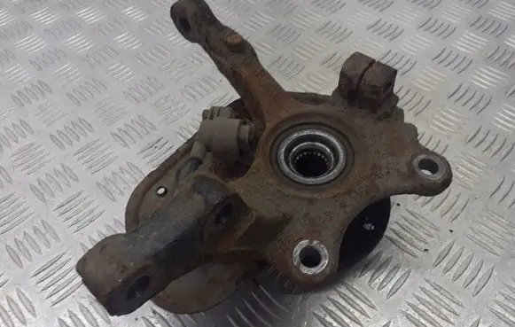 Opel Meriva A Front wheel hub spindle knuckle