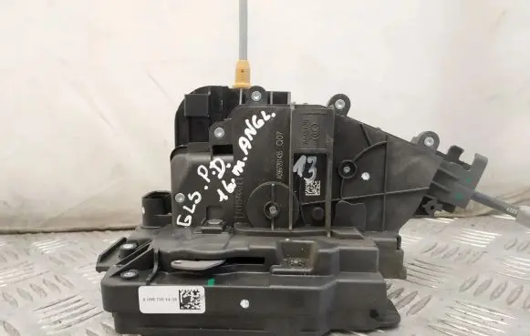 Mercedes-Benz GLS X166 Front door lock A0997201435