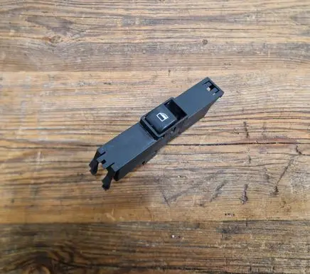 BMW 3 E46 Electric window control switch 6902177