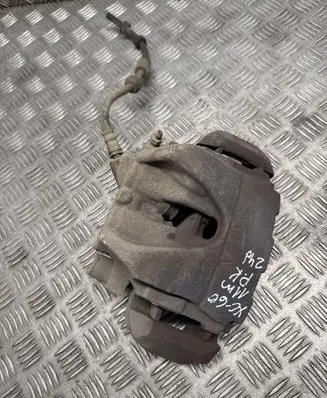 Volvo XC60 Front brake caliper 