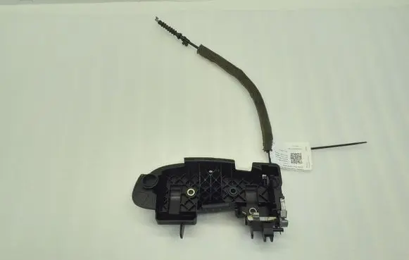 Rear door exterior handle/bracket