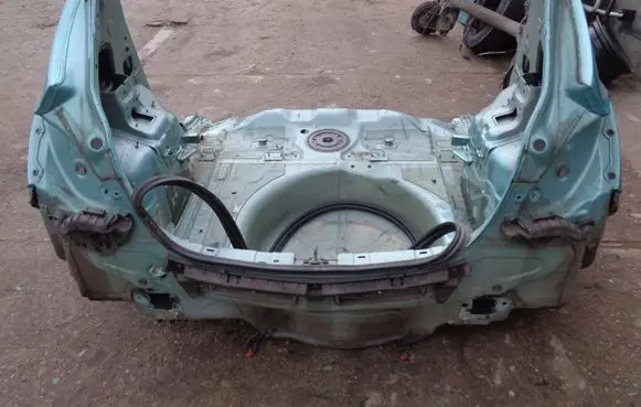 Opel Corsa E Rear bodywork 