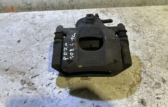 Peugeot 108 Front brake caliper