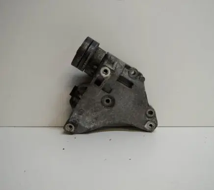 Volkswagen PASSAT B6 A/C compressor mount bracket 03C903143B